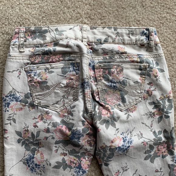 Floral denim pants - Picture 5 of 5